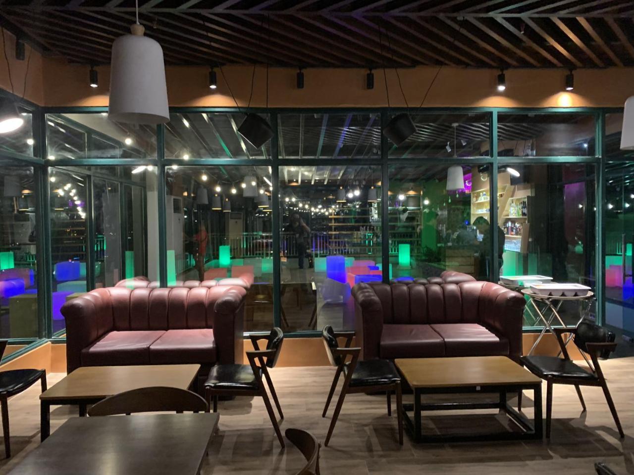 Hotel New Dawn